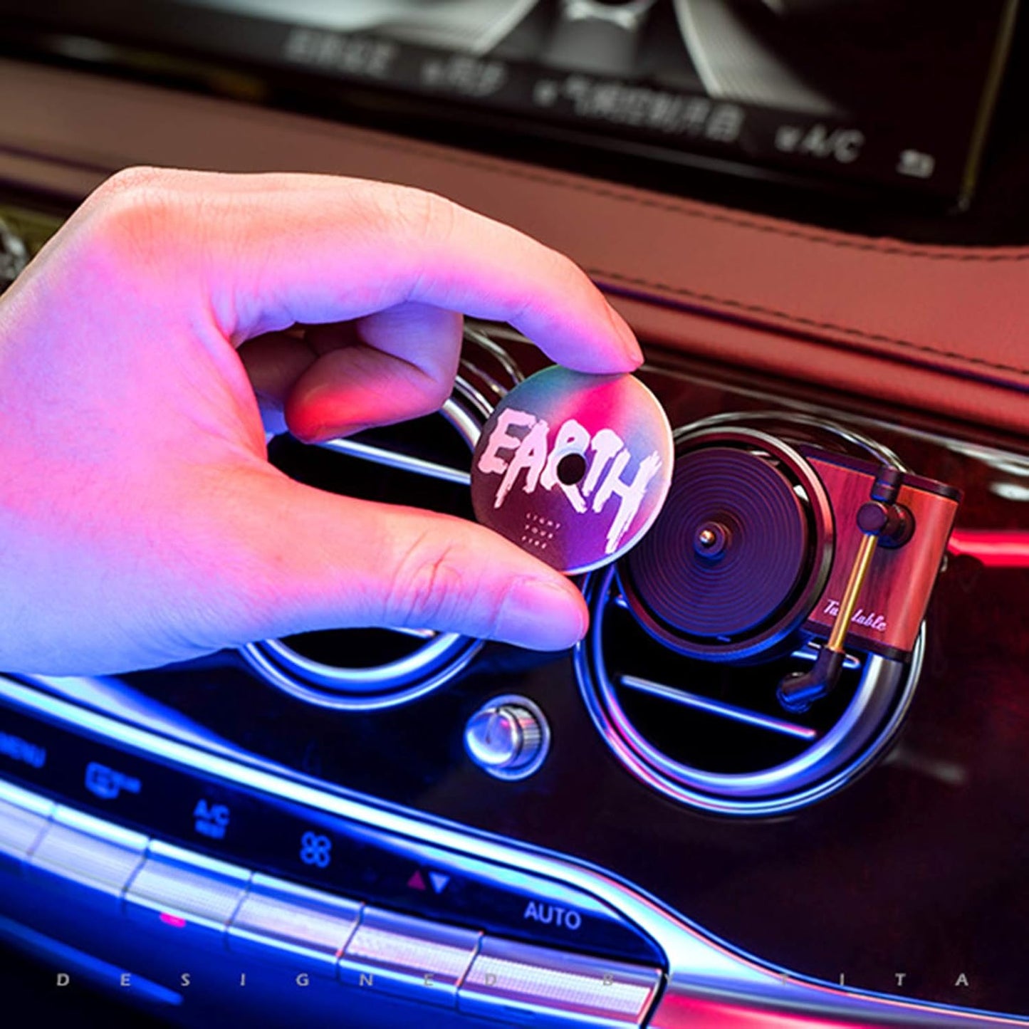 FreshBeats™ PRO | Retro Turntable Car Perfume that Spins with Your AC